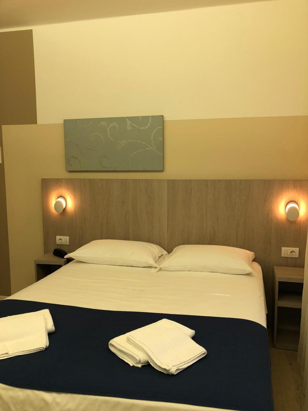 Hotel Mare Live ليدو دي يسولو المظهر الخارجي الصورة