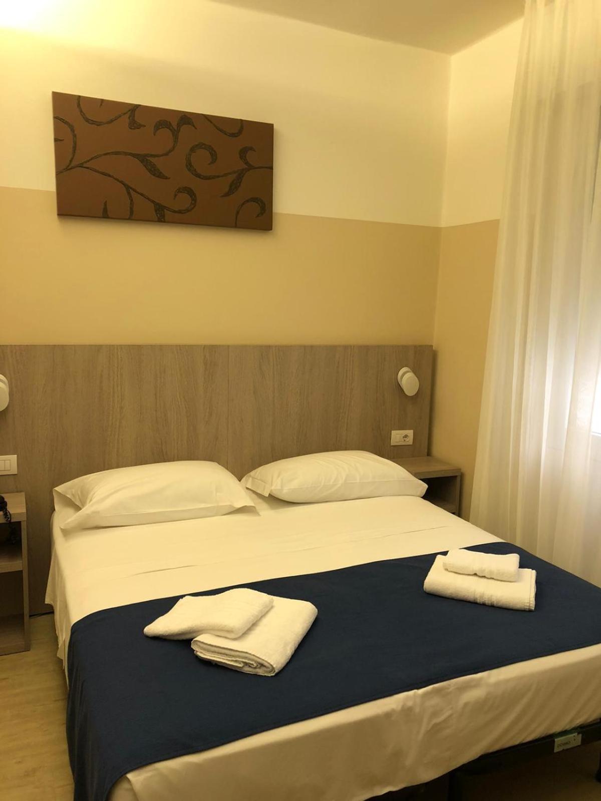 Hotel Mare Live ليدو دي يسولو المظهر الخارجي الصورة