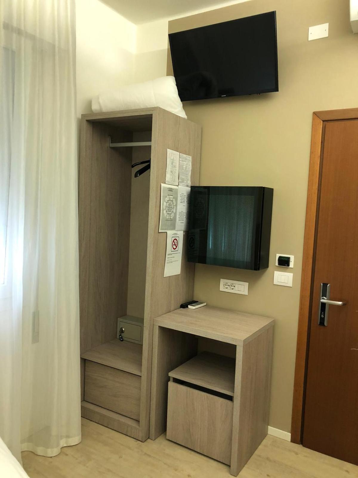 Hotel Mare Live ليدو دي يسولو المظهر الخارجي الصورة