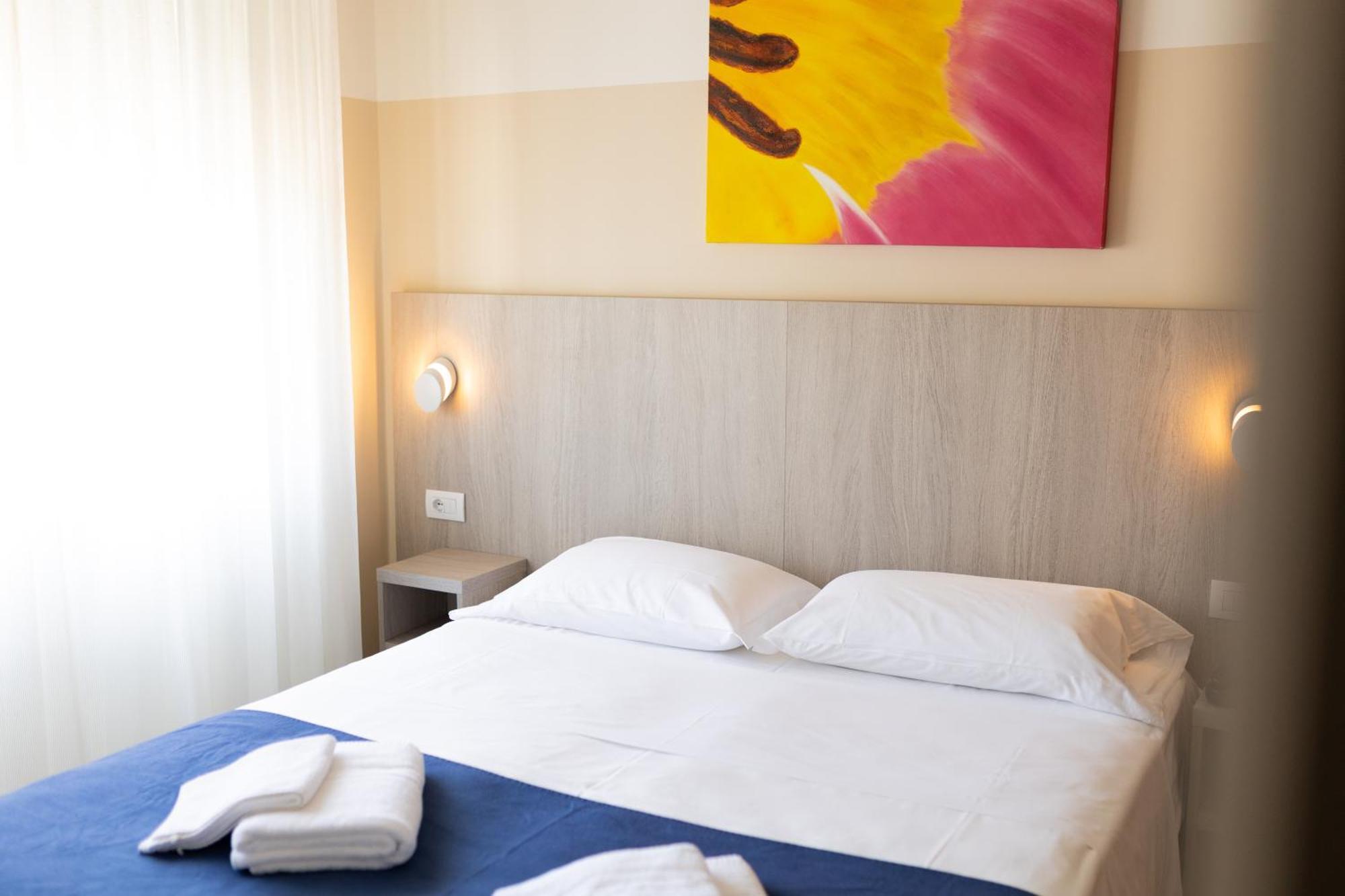 Hotel Mare Live ليدو دي يسولو المظهر الخارجي الصورة