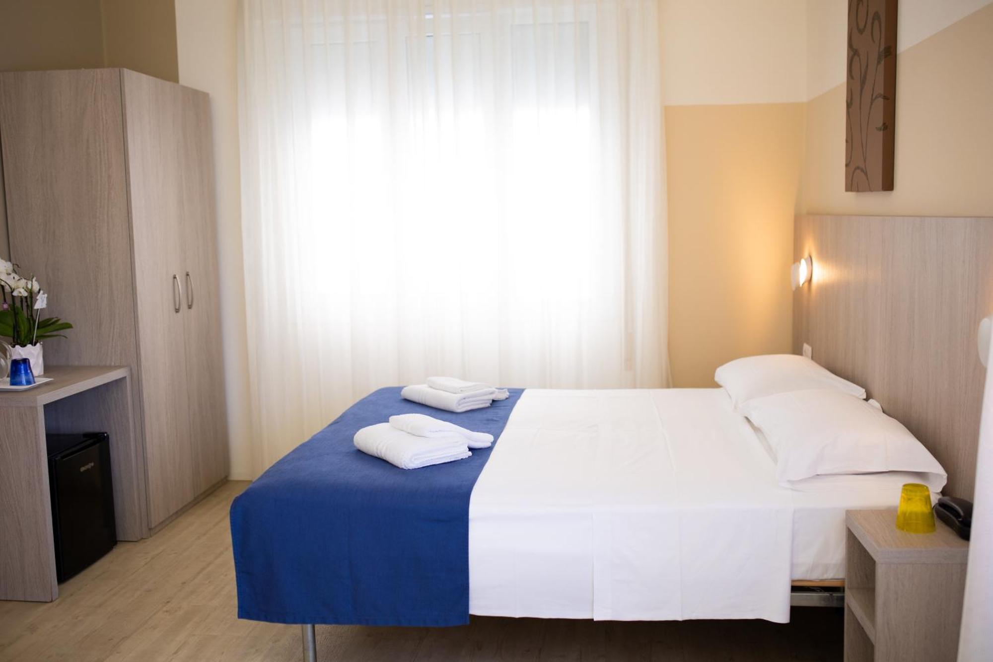 Hotel Mare Live ليدو دي يسولو المظهر الخارجي الصورة