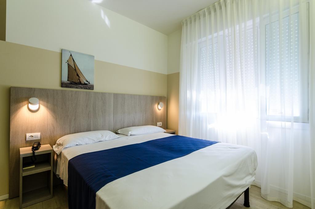 Hotel Mare Live ليدو دي يسولو المظهر الخارجي الصورة